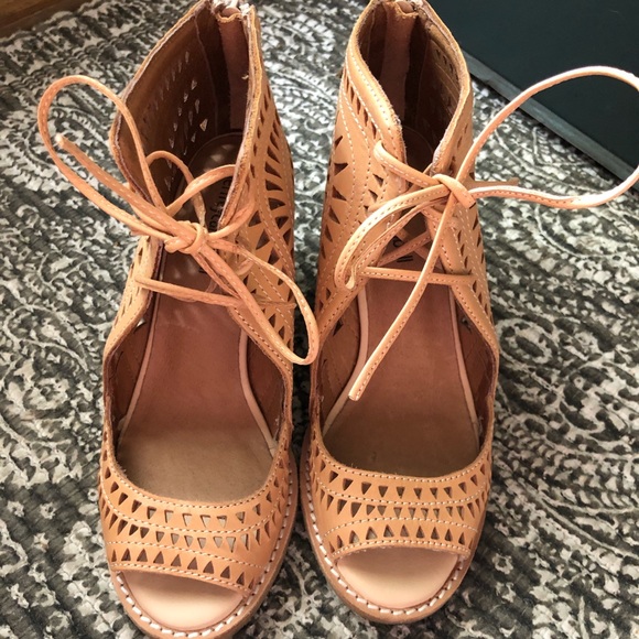 Jeffrey Campbell Heeled Sandal - Picture 2 of 7